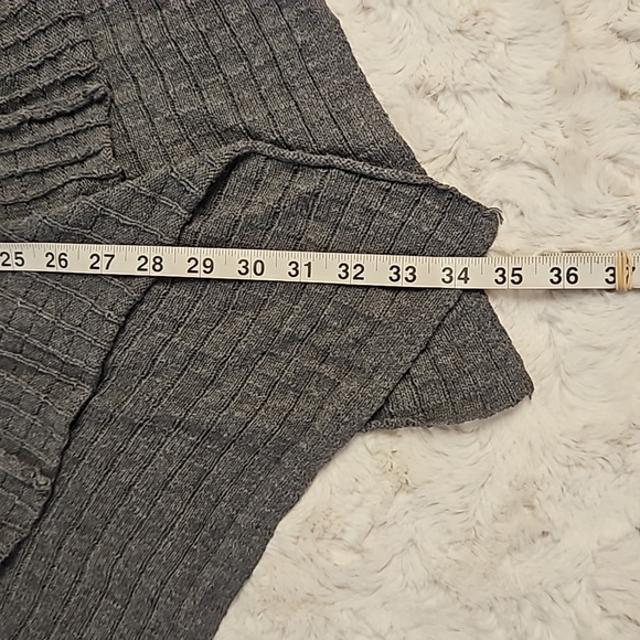St John's Bay open front hi-lo gray knit cardigan Medium Office Travel - Picture 6 of 10